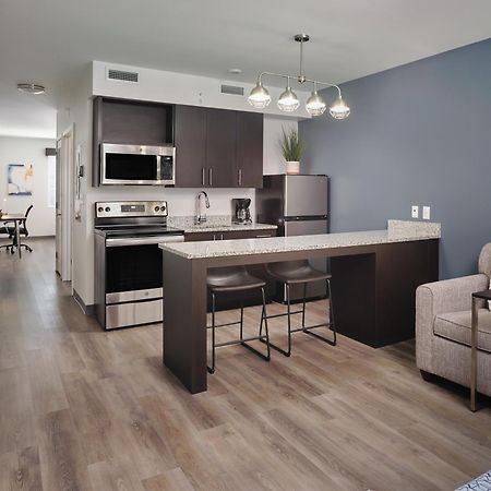 Stayapt Suites Окала Екстер'єр фото