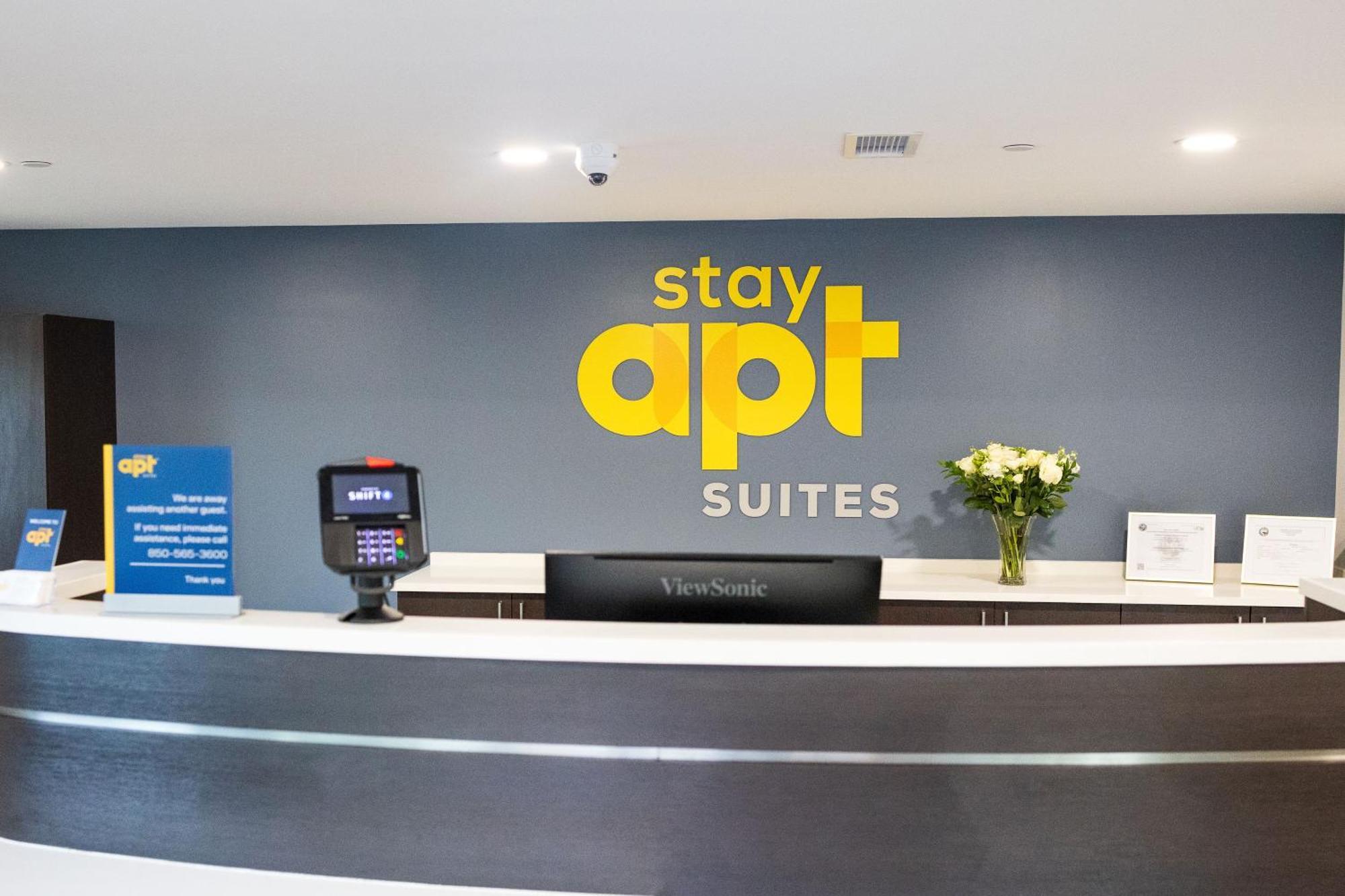 Stayapt Suites Окала Екстер'єр фото